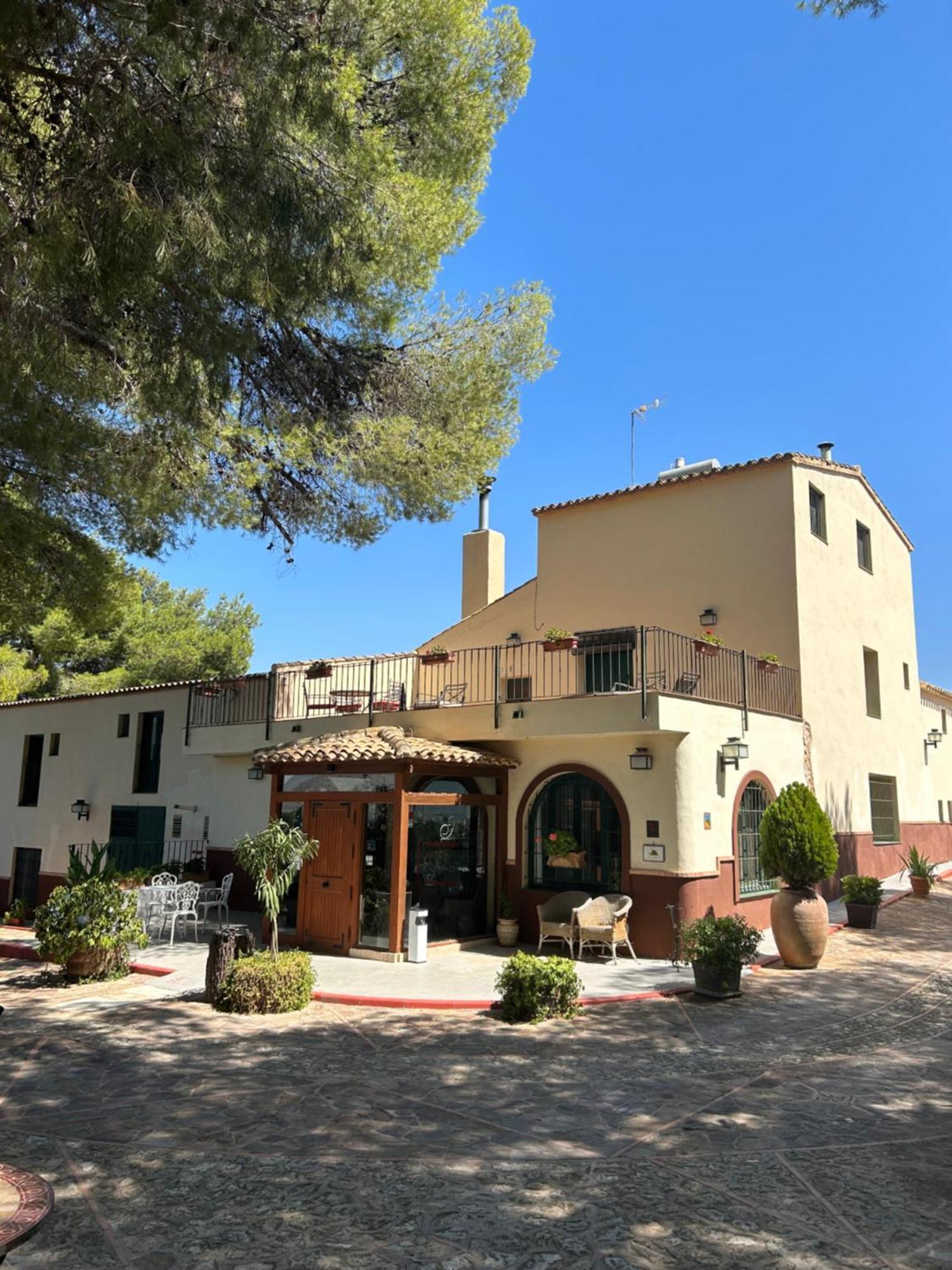 Hotel Rural Castillo De Biar Finca Fanecaes Kültér fotó